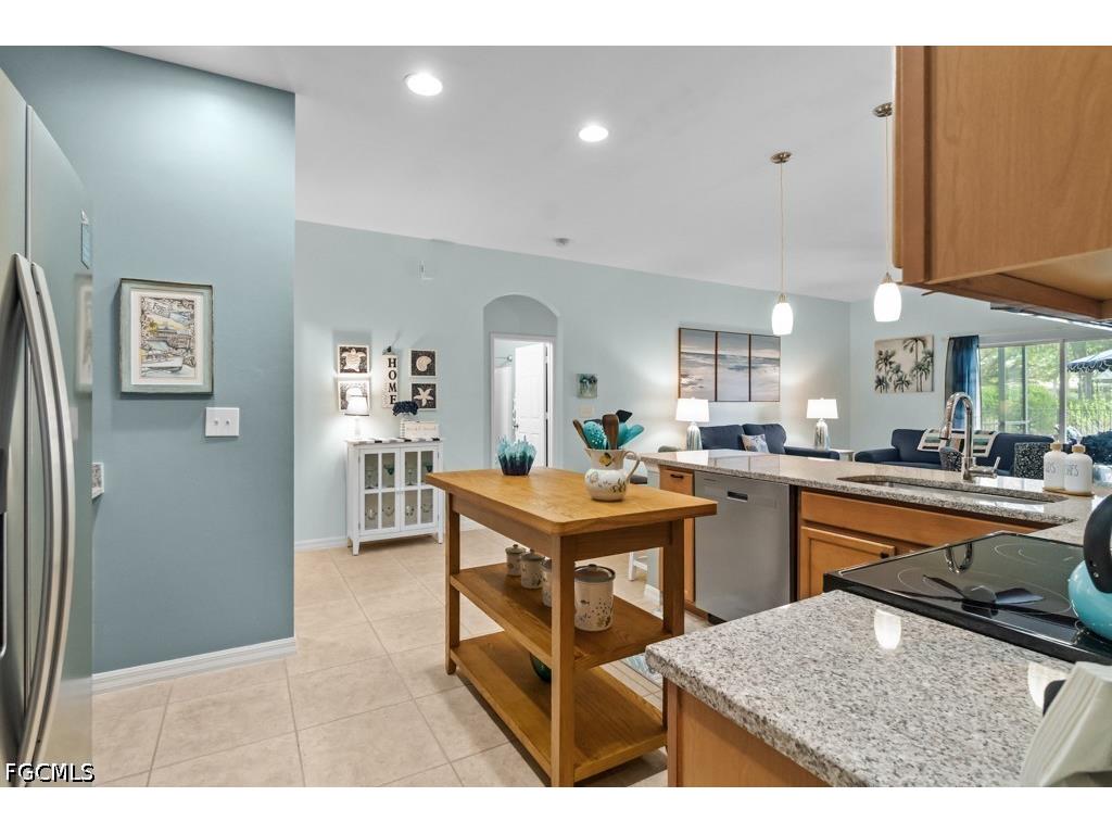3284 Magnolia Landing Lane North Fort Myers FL 33917 2026016114 image8