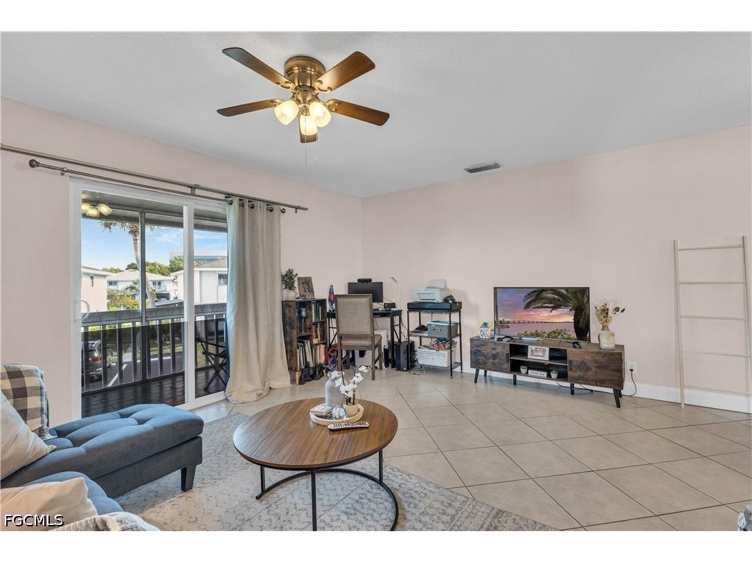 3284 Royal Canadian Trace #4 Fort Myers FL 33907 2026023848 image10