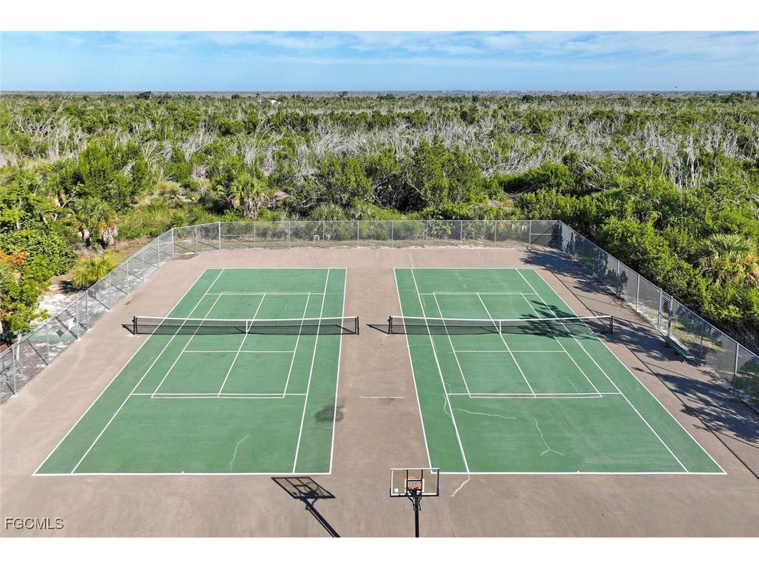  Sanibel FL 33957 2025020901 image46