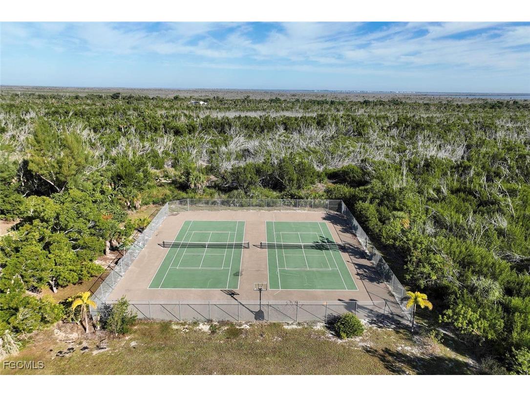  Sanibel FL 33957 2025020901 image47