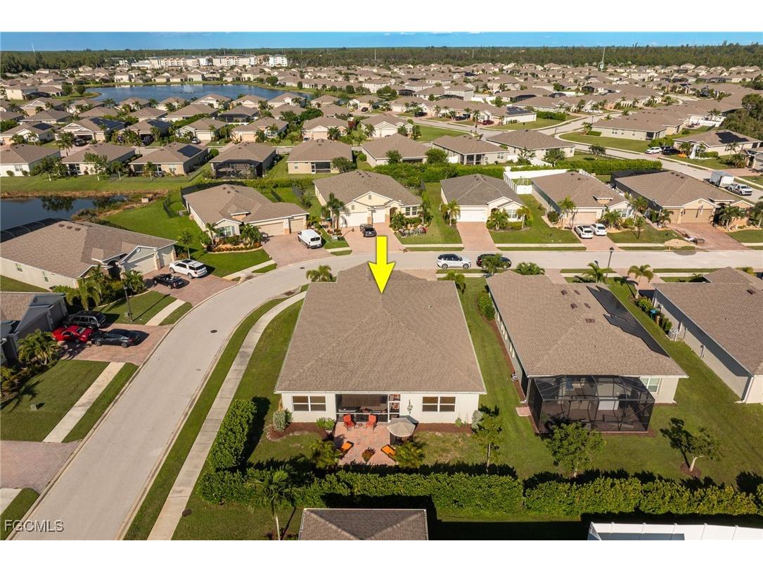 3286 Baravaldo Circle Cape Coral FL 33909 2025015184 image41