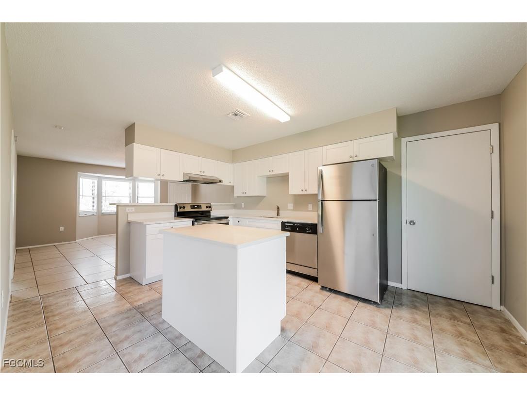 3286 Papaya Road Venice FL 34293 2025021220 image7