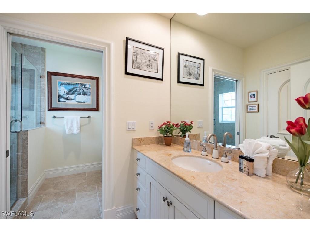  Naples FL 34102 226005363 image40