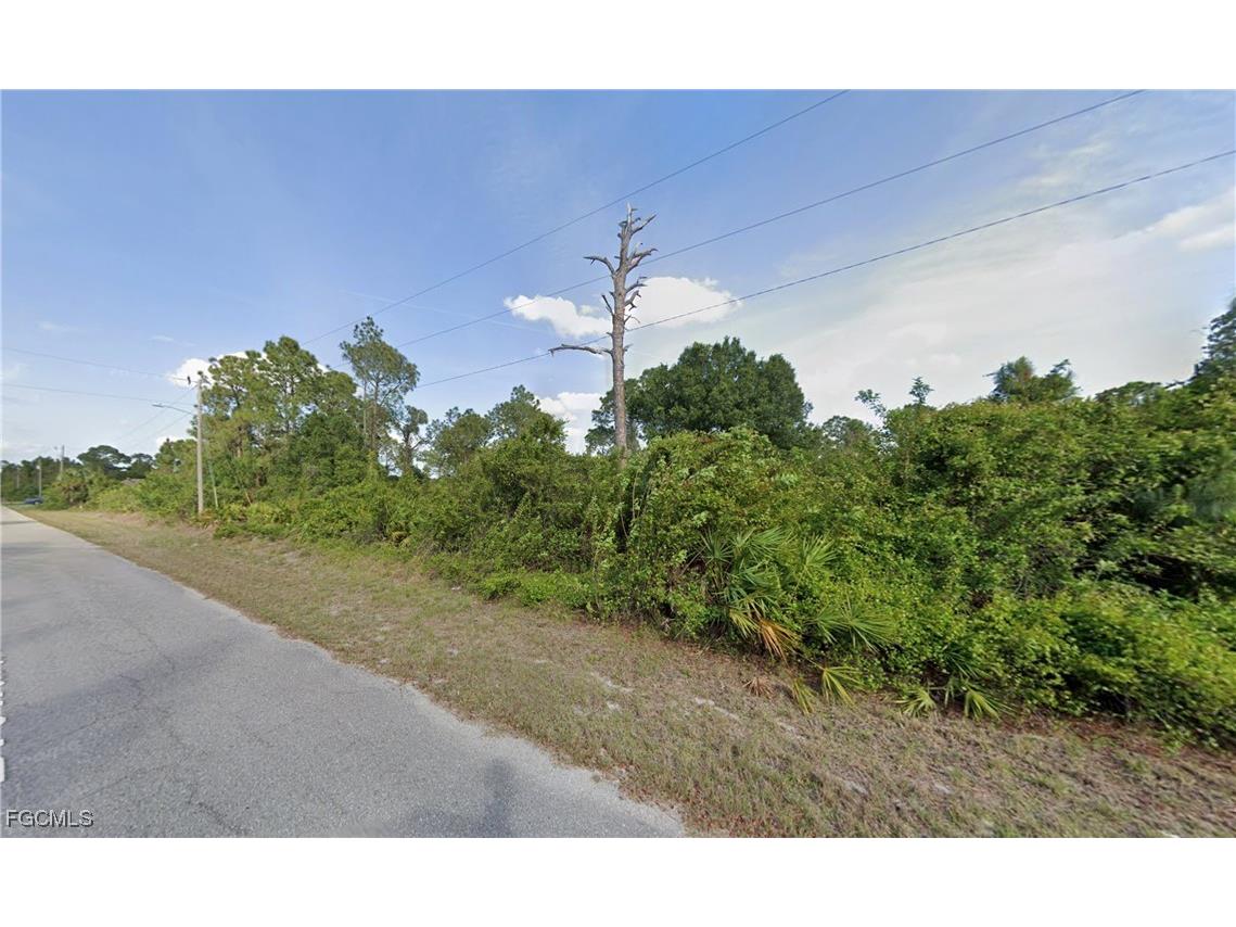 329 Broward Avenue Lehigh Acres FL 33974 2026001336 image3