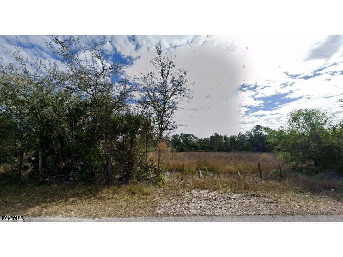 329 Genoa Avenue S Lehigh Acres FL 33974 2026023602 image4