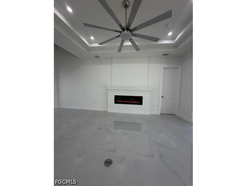 329 Kismet Parkway W Cape Coral FL 33993 2026029437 image4