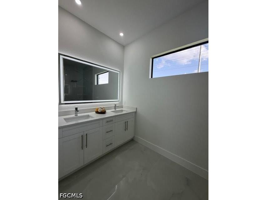 329 Kismet Parkway W Cape Coral FL 33993 2026029437 image9