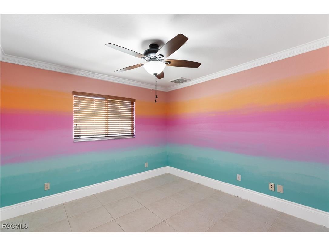 329 NE 9th Street Cape Coral FL 33909 2025002414 image28