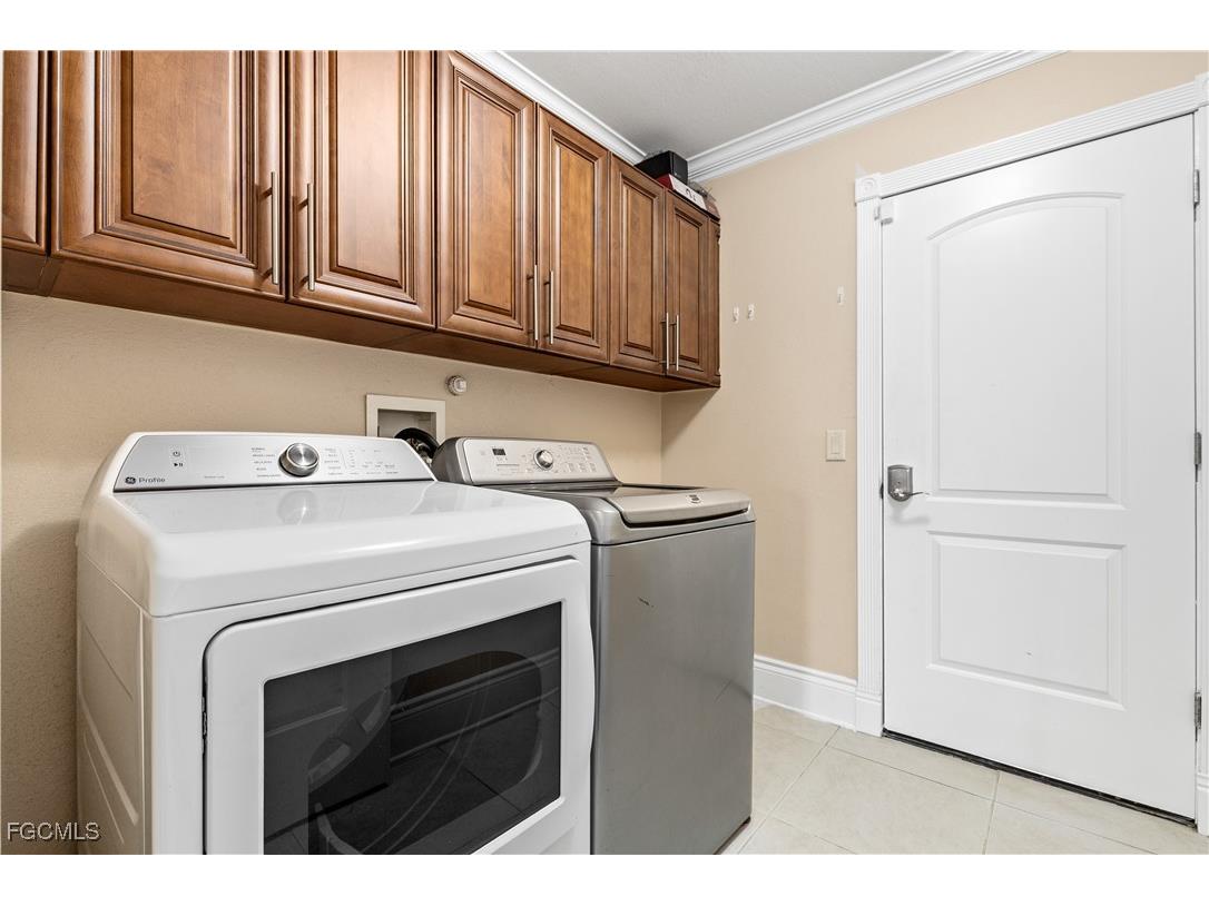 329 NE 9th Street Cape Coral FL 33909 2026004094 image26