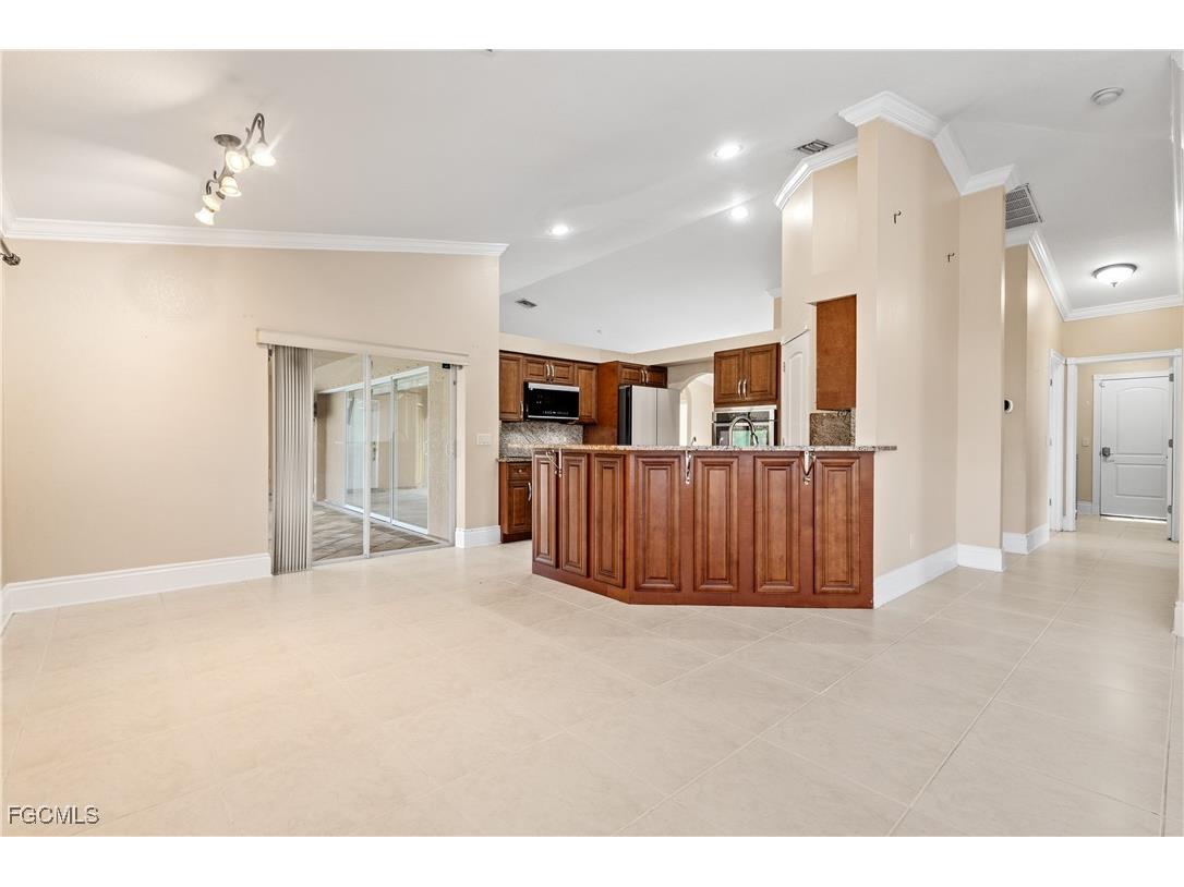 329 NE 9th Street Cape Coral FL 33909 2026004094 image35