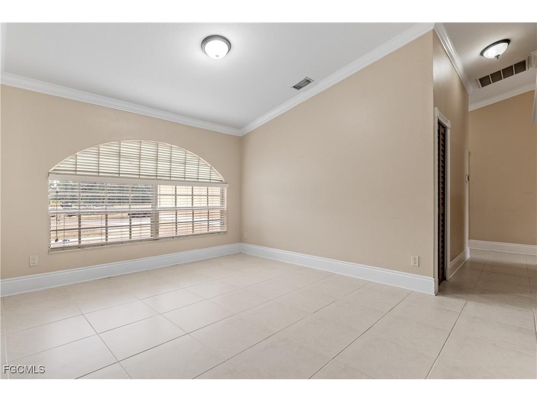 329 NE 9th Street Cape Coral FL 33909 2026004094 image37