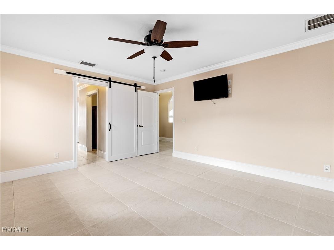 329 NE 9th Street Cape Coral FL 33909 2026004094 image40