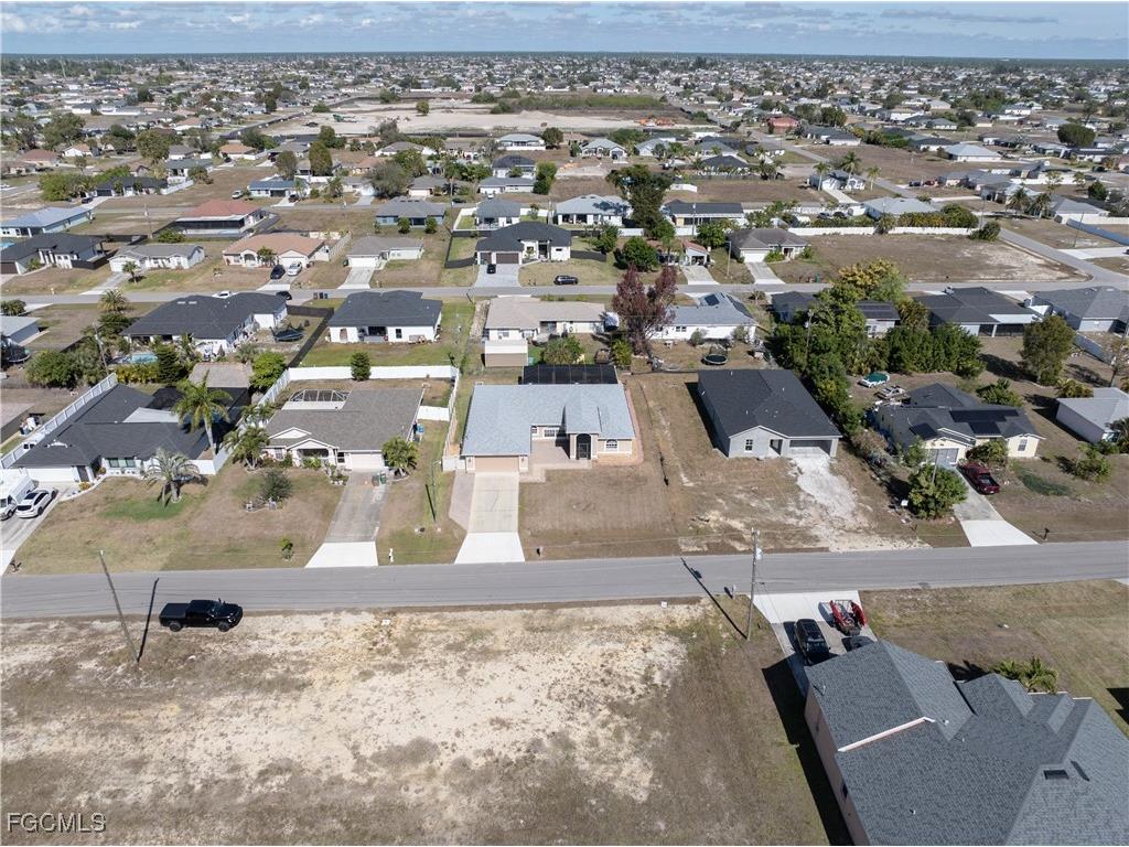 329 NE 9th Street Cape Coral FL 33909 2026004094 image44