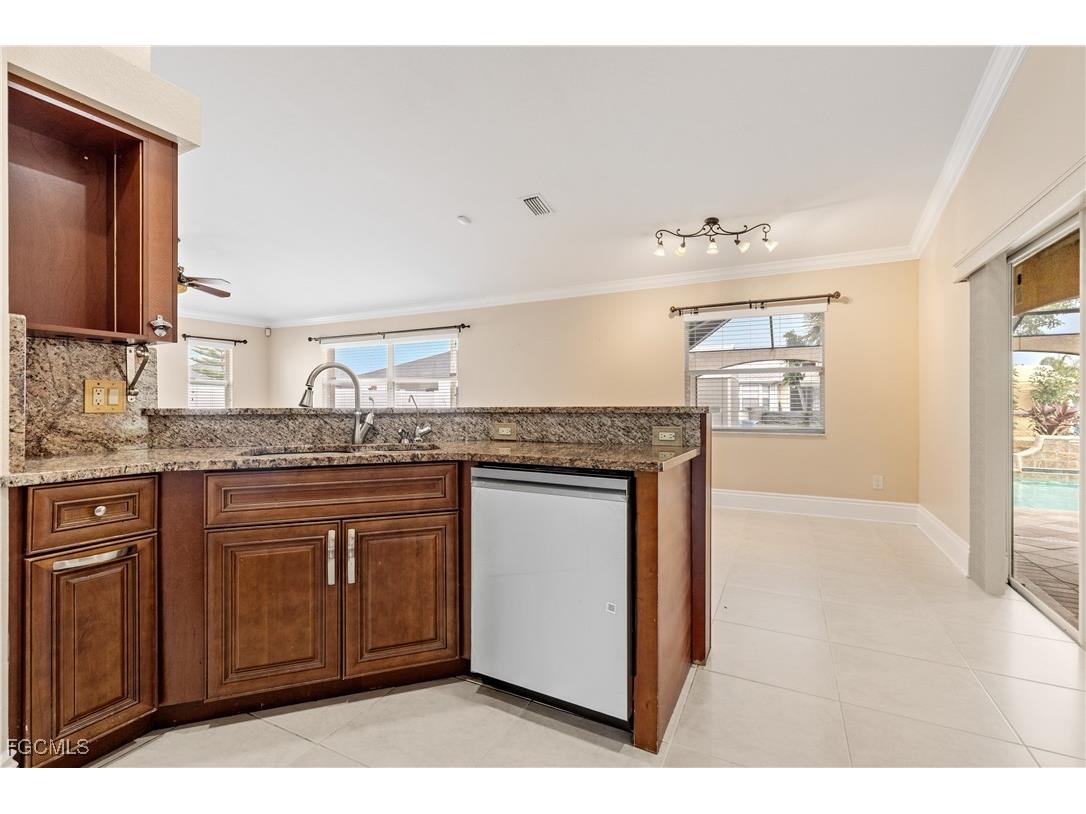 329 NE 9th Street Cape Coral FL 33909 2026004094 image7