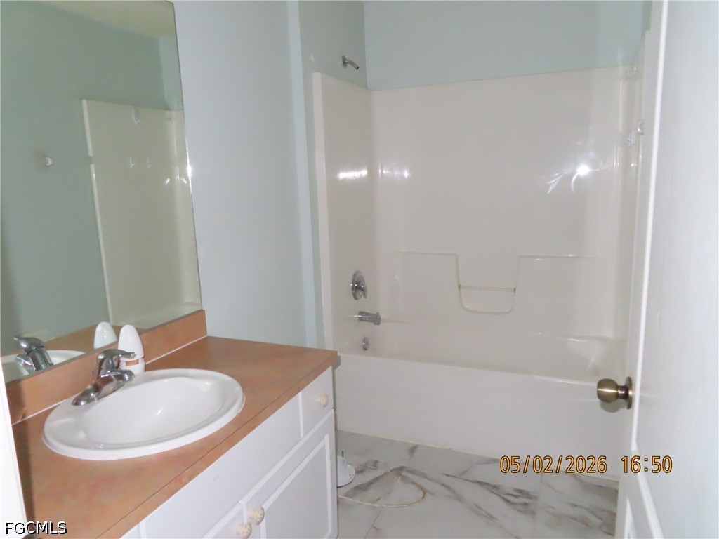 329 Oklahoma Avenue Fort Myers FL 33905 2026020383 image6