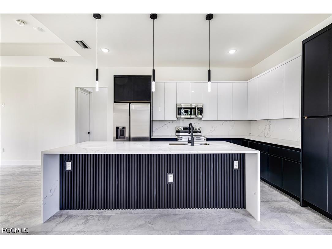 329 Ranier Avenue Lehigh Acres FL 33974 2026004933 image10