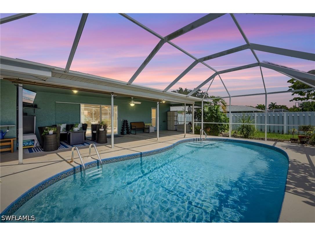 329 SE 16th Place Cape Coral FL 33990 226023460 image1