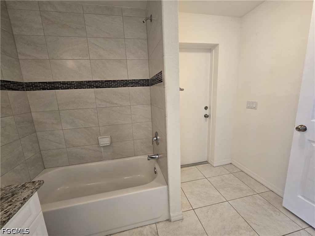329 SW 21st Lane Cape Coral FL 33991 2026024489 image25