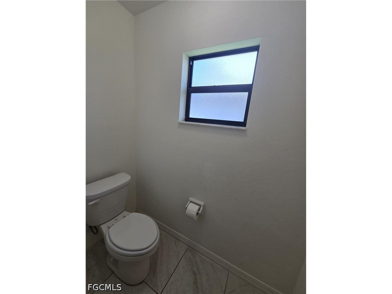 329 SW 21st Lane Cape Coral FL 33991 2026024489 image36