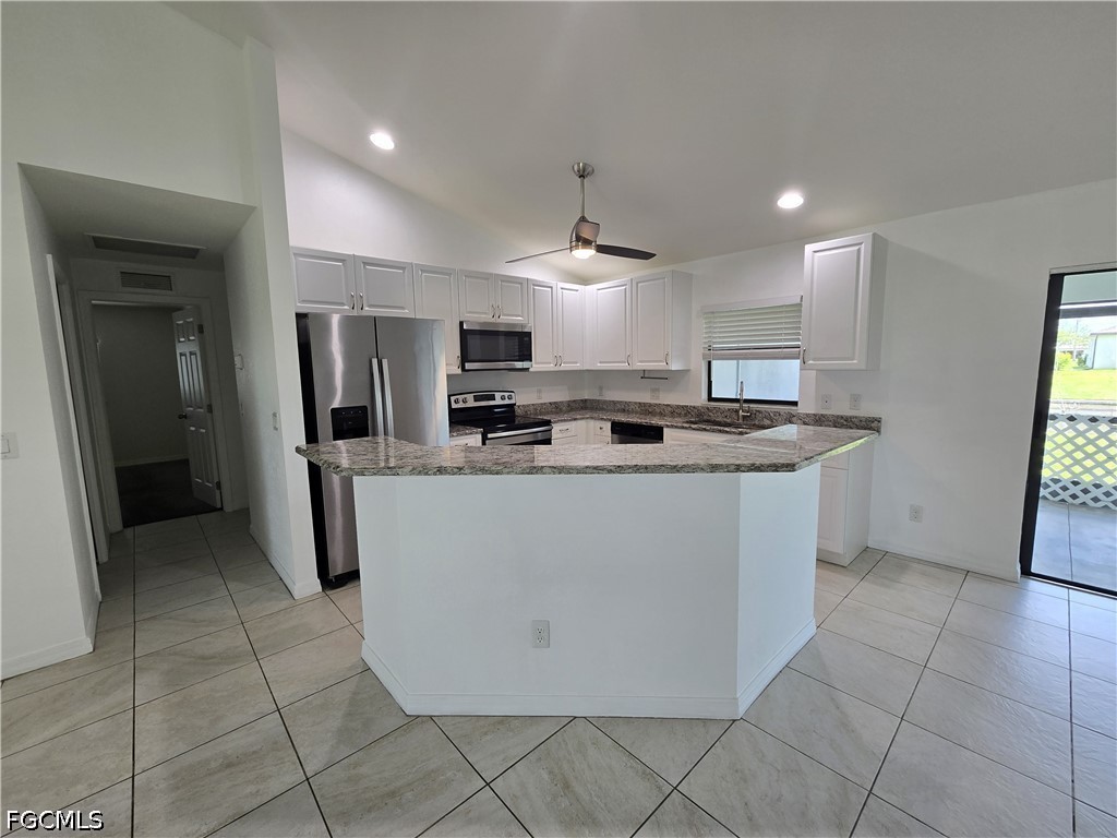 329 SW 21st Lane Cape Coral FL 33991 2026024489 image8