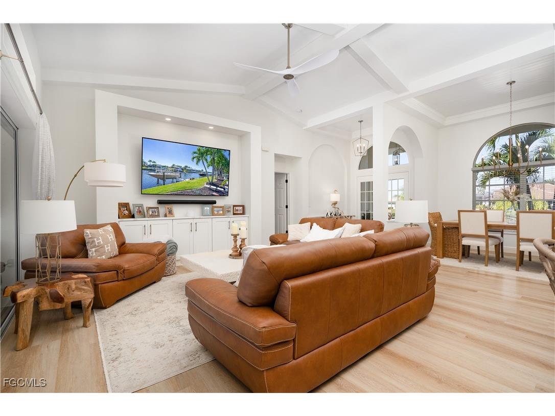 329 Santander Court Punta Gorda FL 33950 2025020251 image4