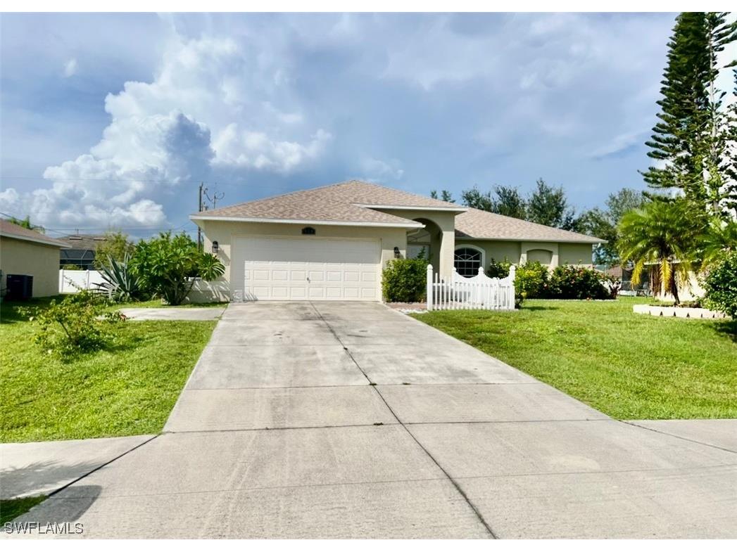 329 Trafalgar Parkway Cape Coral FL 33991 223073813 image1