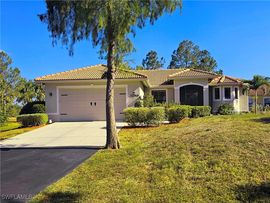 3290 37th Avenue NE Naples FL 34120 225047387 image1