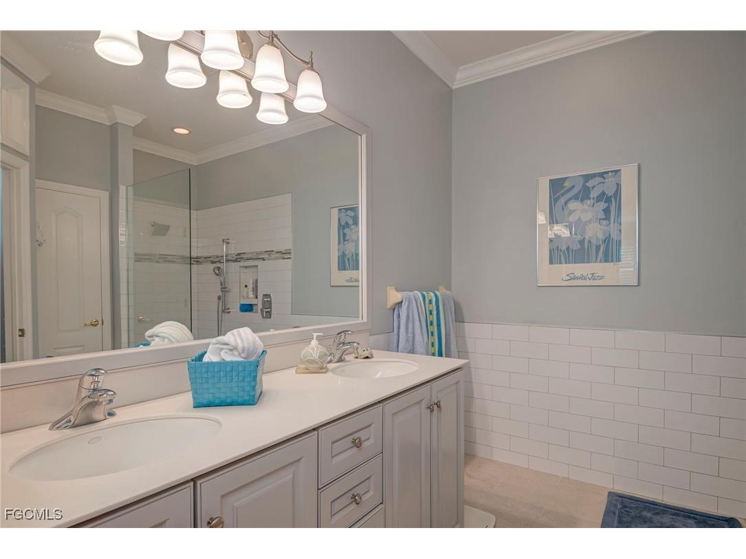 3290 Midship Drive North Fort Myers FL 33903 2025020684 image17