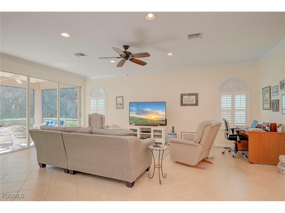 3290 Midship Drive North Fort Myers FL 33903 2025020684 image3