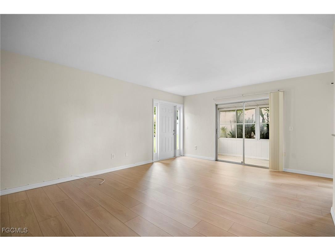 3291 Prince Edward Island Circle #2 Fort Myers FL 33907 2025016228 image8