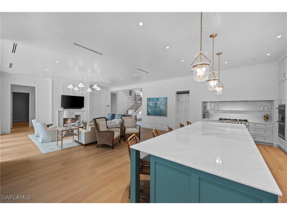 3295 Gordon Drive Naples FL 34102 224098622 image10