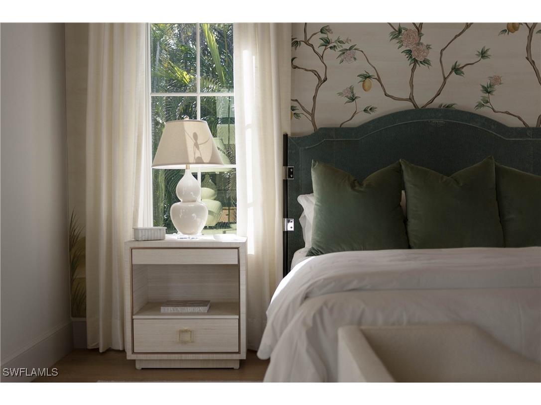 3295 Gordon Drive Naples FL 34102 224098622 image16