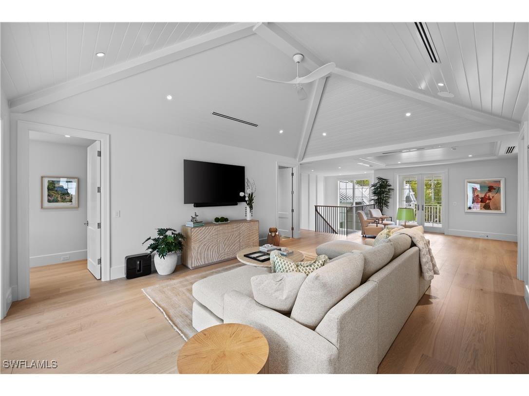 3295 Gordon Drive Naples FL 34102 224098622 image25