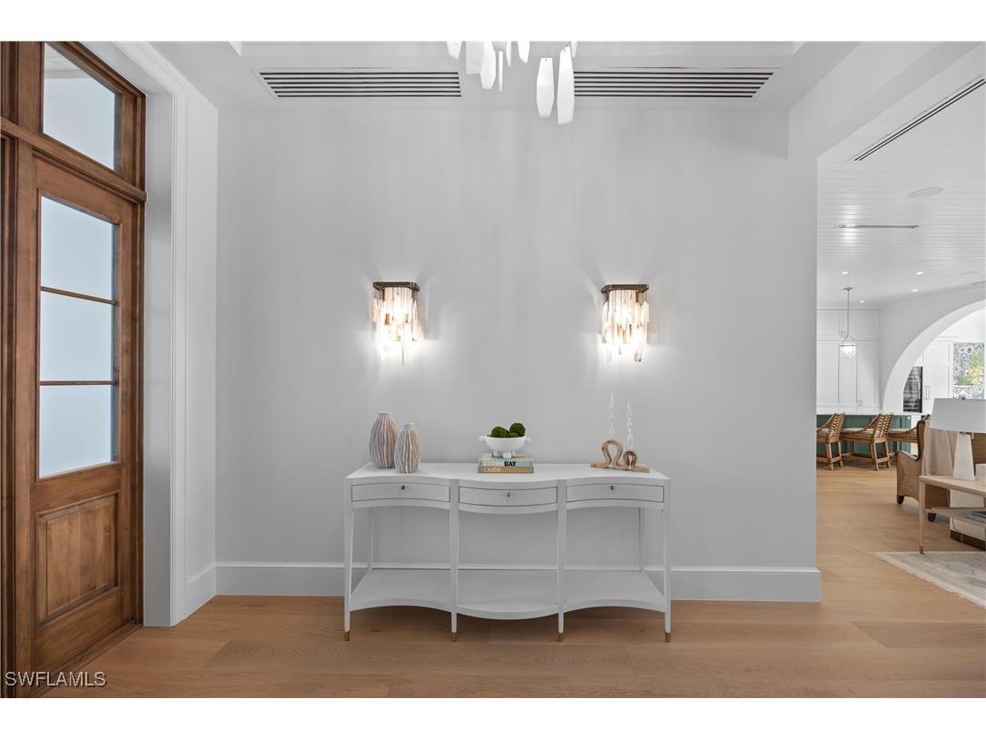 3295 Gordon Drive Naples FL 34102 224098622 image4