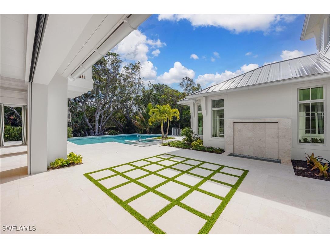 3295 Gordon Drive Naples FL 34102 224098622 image40