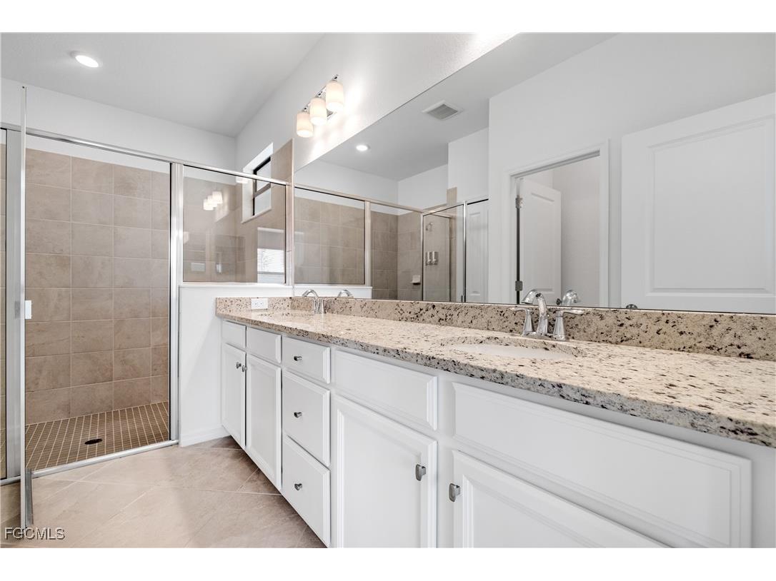 3296 Altimira Drive Fort Myers FL 33905 2025017196 image27