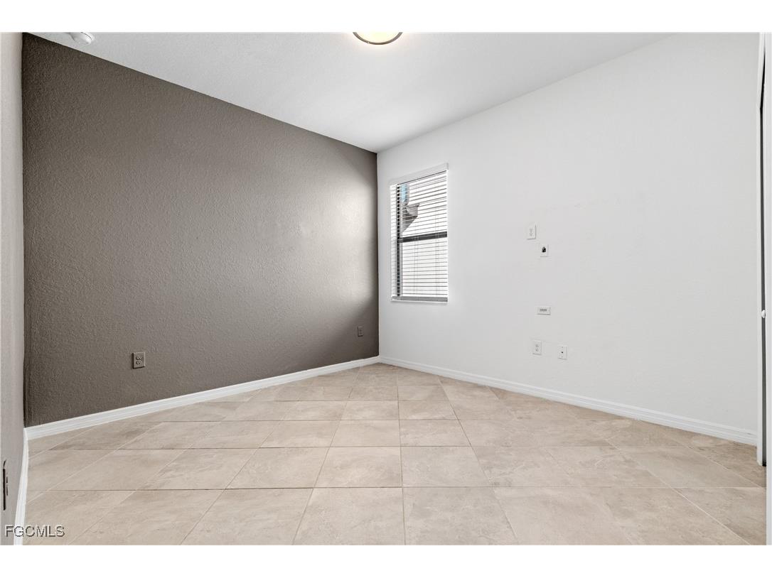 3296 Altimira Drive Fort Myers FL 33905 2025017196 image31