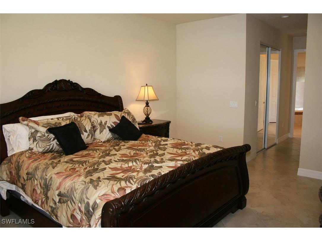 3296 Pacific Drive Naples FL 34119 225055646 image10