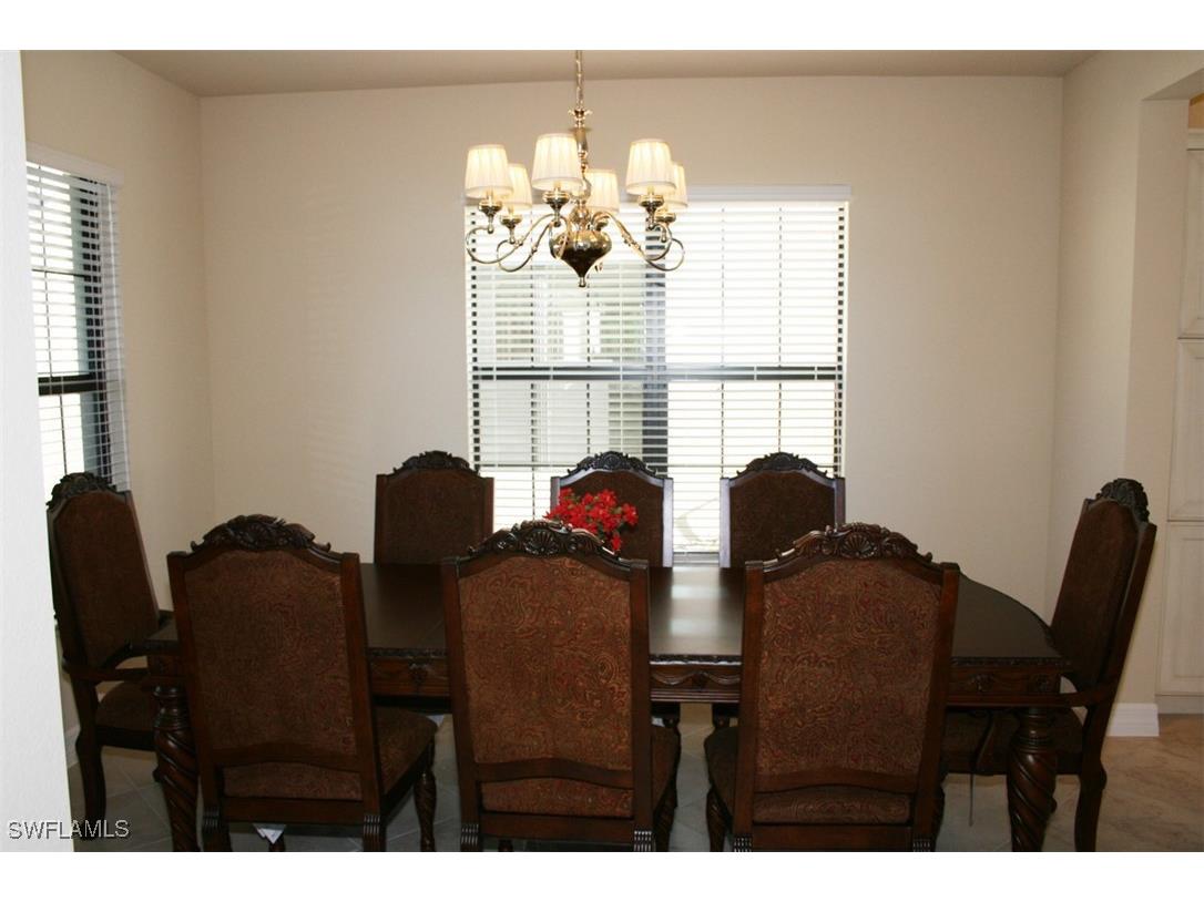 3296 Pacific Drive Naples FL 34119 225065794 image11