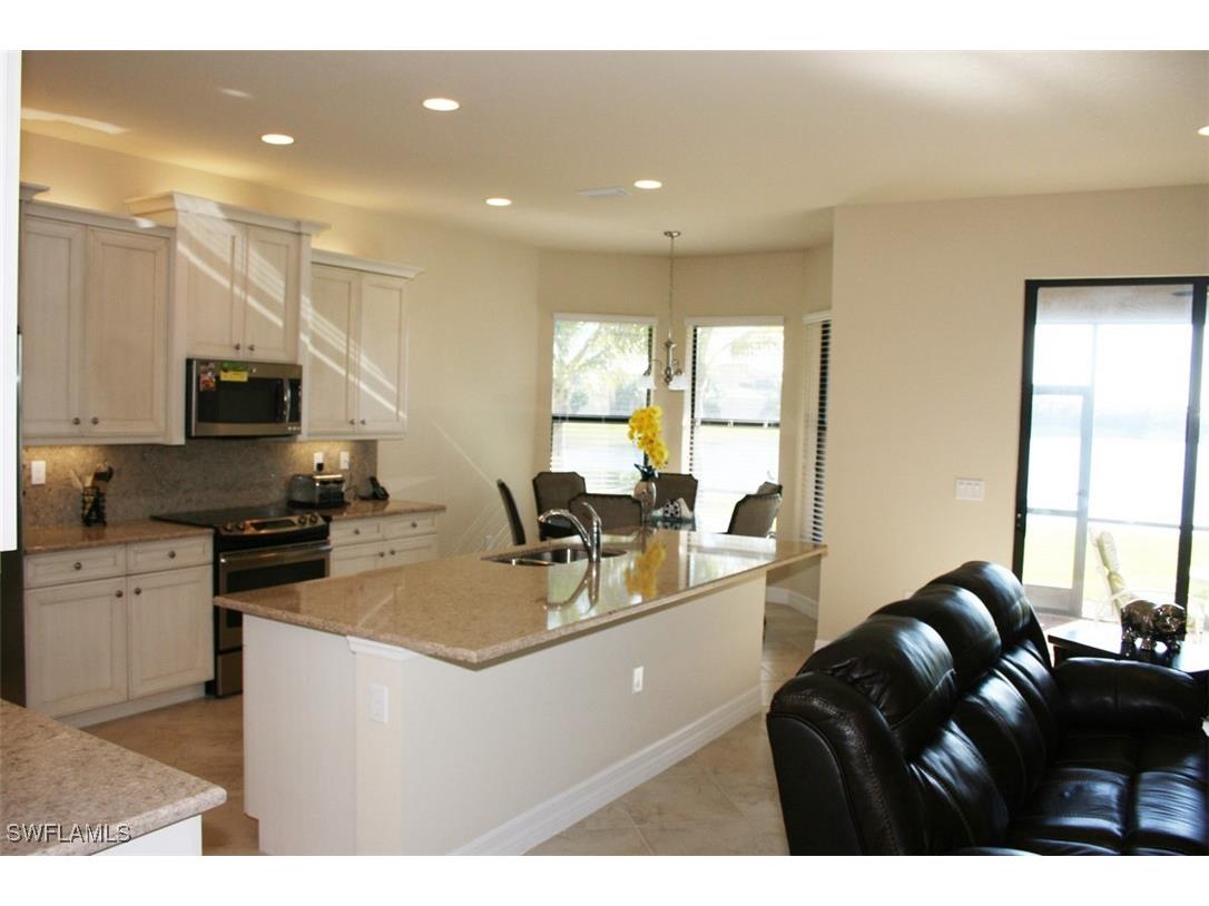 3296 Pacific Drive Naples FL 34119 225065794 image6