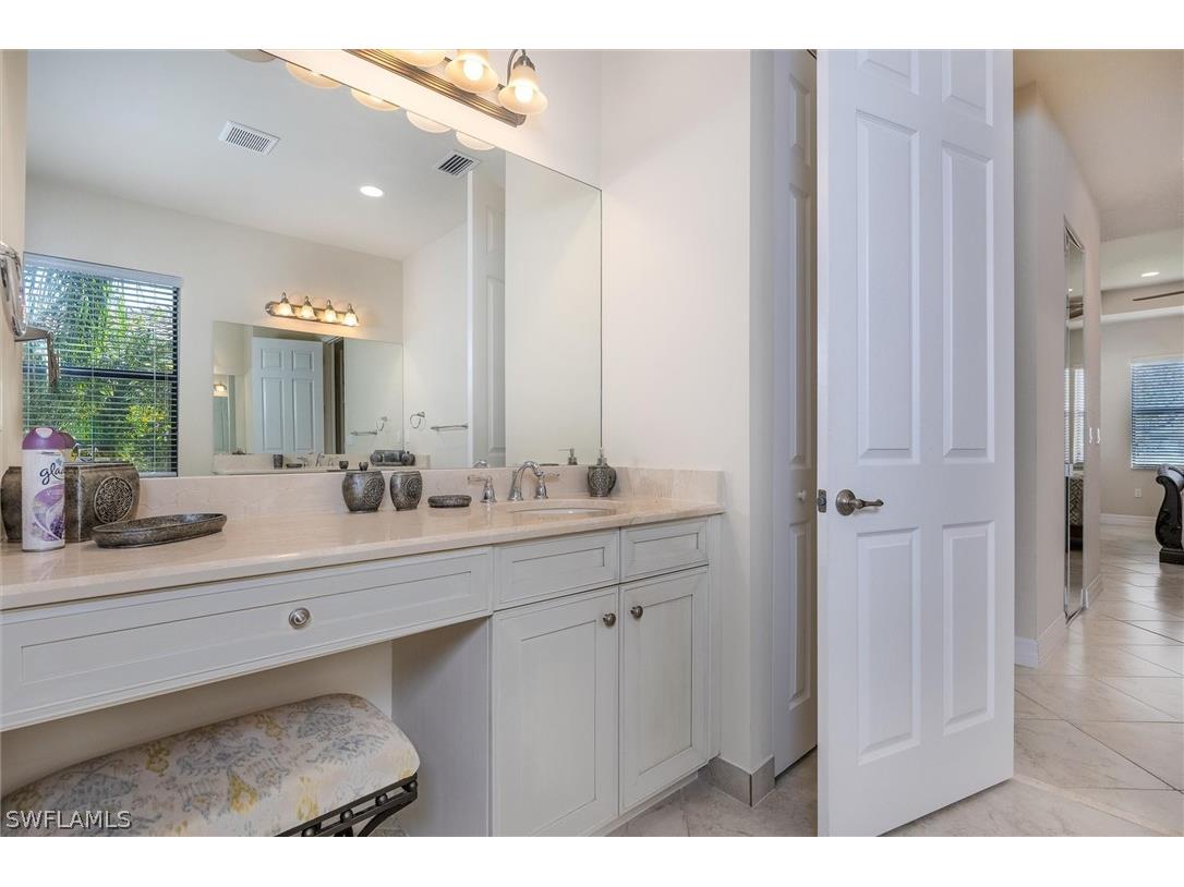 3296 Pacific Drive Naples FL 34119 226008747 image16
