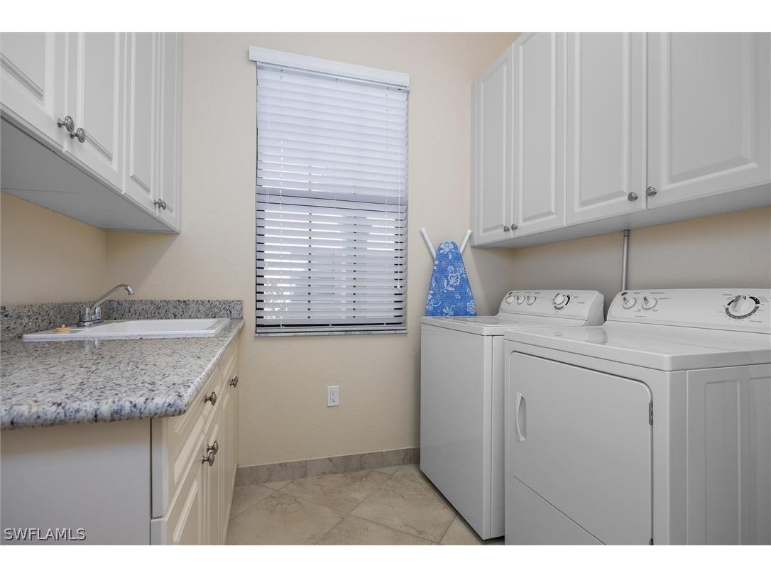 3296 Pacific Drive Naples FL 34119 226008747 image22