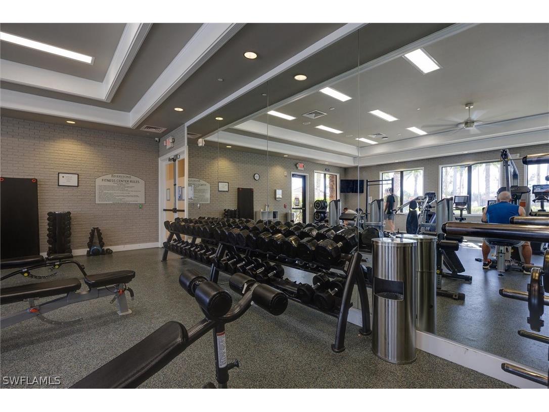 3296 Pacific Drive Naples FL 34119 226008747 image40