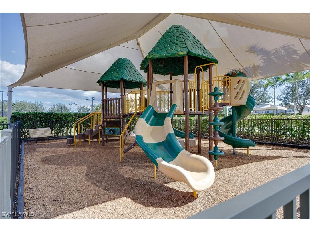 3296 Pacific Drive Naples FL 34119 226008747 image45