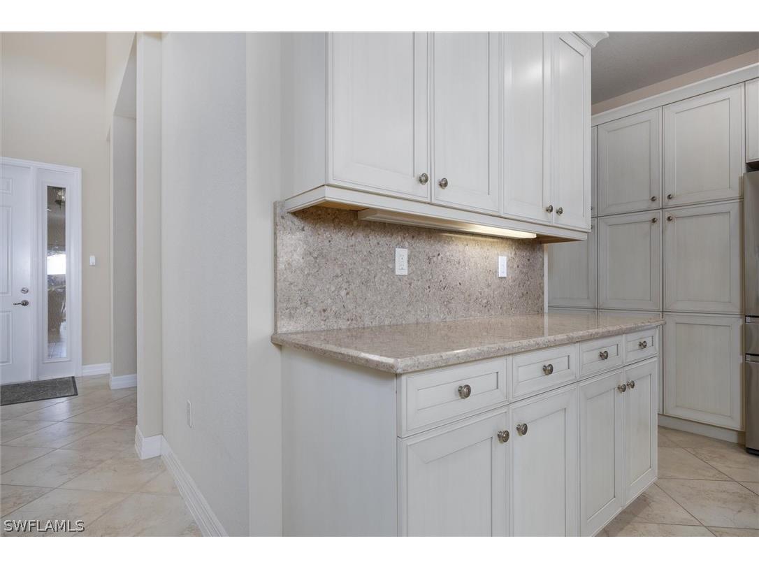 3296 Pacific Drive Naples FL 34119 226008747 image6