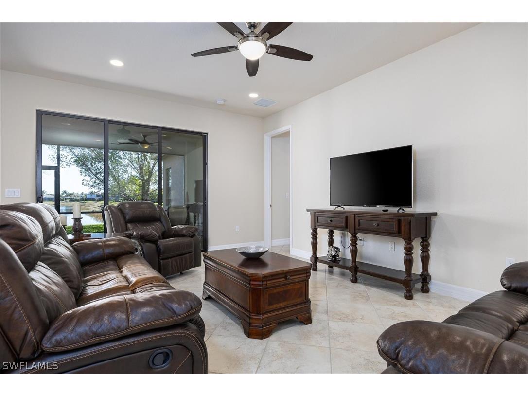 3296 Pacific Drive Naples FL 34119 226008747 image7