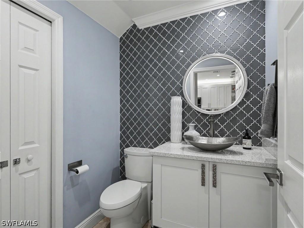 3299 Megan Lane #4 Naples FL 34109 226023575 image18