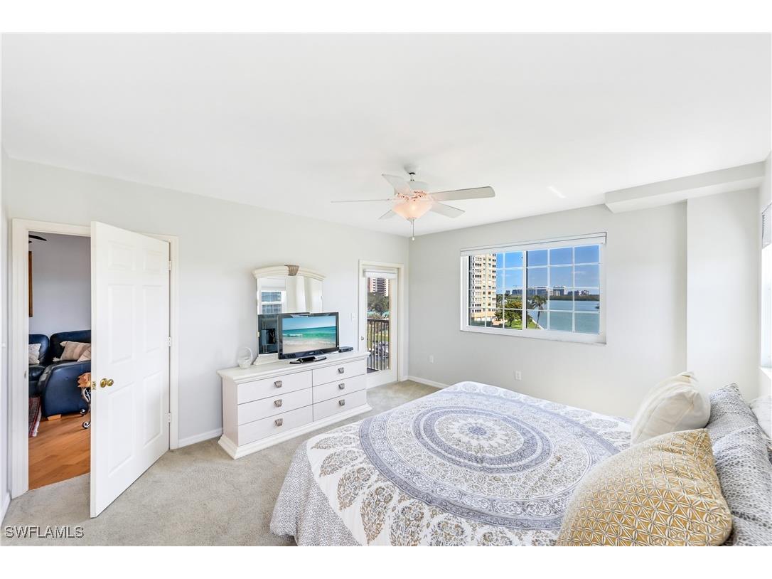 33 Bluebill Avenue #A404 Naples FL 34108 225037939 image24