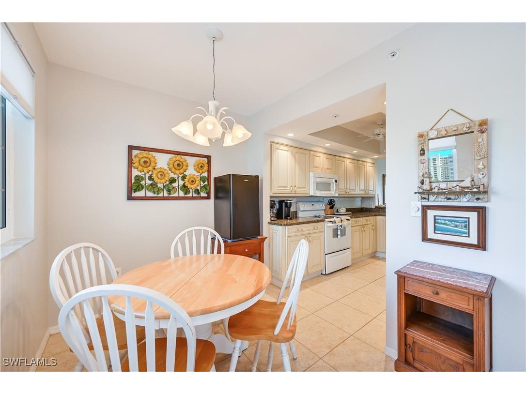 33 Bluebill Avenue #A404 Naples FL 34108 225037939 image36