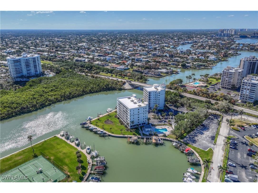 33 Bluebill Avenue #A404 Naples FL 34108 225037939 image40